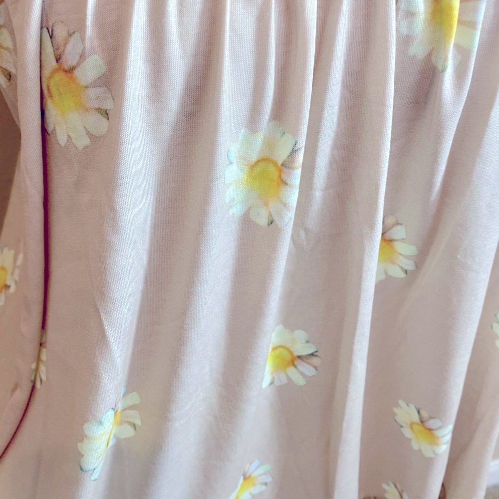COPY - Spaghetti Strap Shift Silhouette Floral Su… - Picture 3 of 11